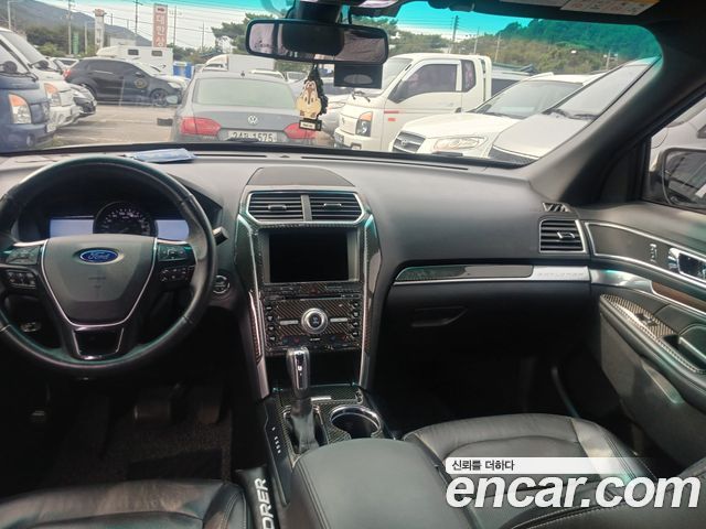 Ford Explorer 2.3 Limited 4WD 5th 2016 — фото 8