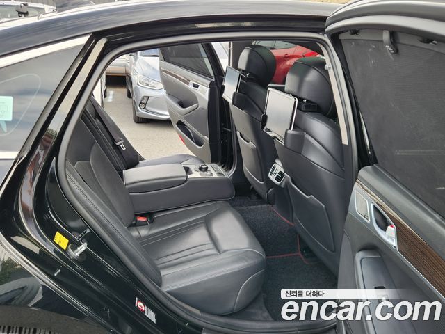 Genesis G80 3.8 GDI AWD Prestige 2017 — фото 17