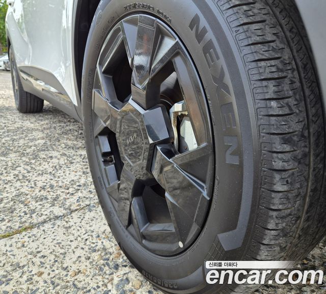 Kia Sportage (V) Gasoline 1.6 Turbo 2WD Signature X Line 2025 — фото 5