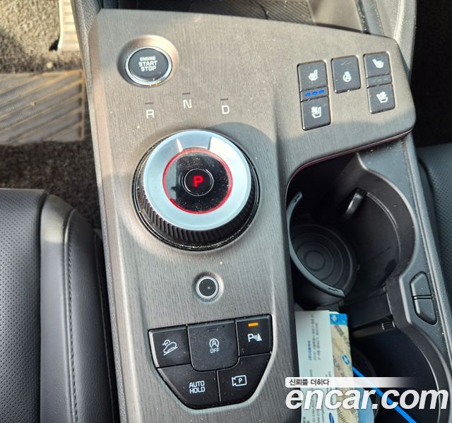 Kia Sportage (V) Gasoline 1.6 Turbo 2WD Signature X Line 2025 — фото 9