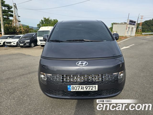 Hyundai Staria Cargo 5-Seater Modern 2023 — фото 2