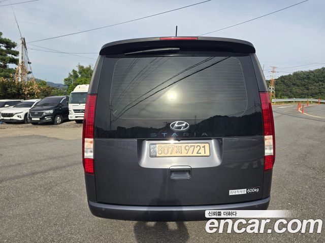 Hyundai Staria Cargo 5-Seater Modern 2023 — фото 5