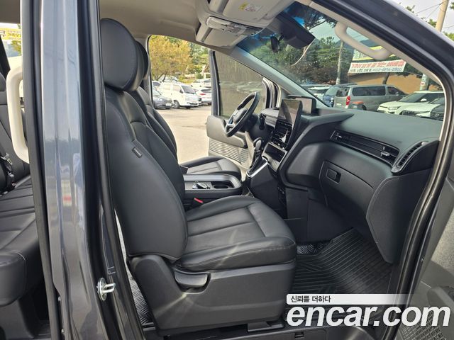 Hyundai Staria Cargo 5-Seater Modern 2023 — фото 15