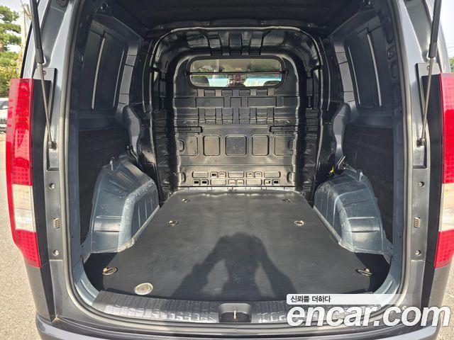 Hyundai Staria Cargo 5-Seater Modern 2023 — фото 17