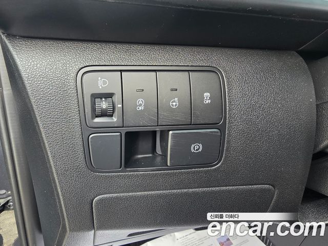 Hyundai Staria Cargo 5-Seater Modern 2023 — фото 19