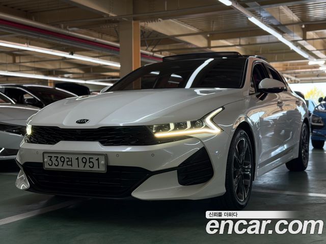 Kia K5 (III) 2.0 Noblesse