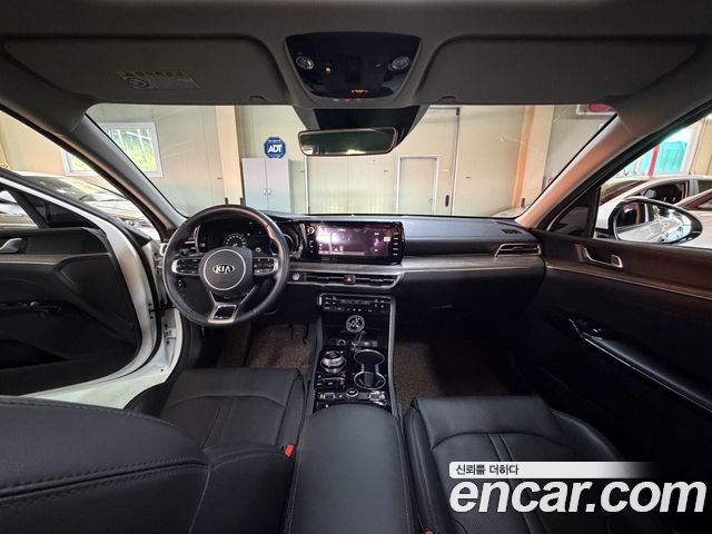 Kia K5 (III) 2.0 Noblesse 2020 — фото 22