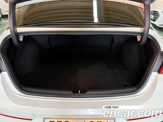 Kia K5 (III) 2.0 Noblesse 2020 — фото 24