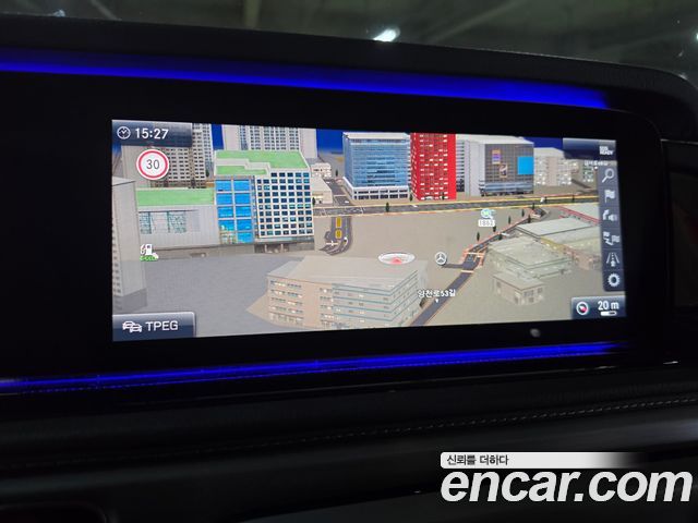 Mercedes-Benz G-Class (W463b) G400d 2023 — фото 11