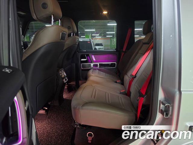 Mercedes-Benz G-Class (W463b) G400d 2023 — фото 14