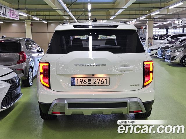 KG Mobility (SsangYong) Torres Gasoline 1.5 2WD T7 2025 — фото 4