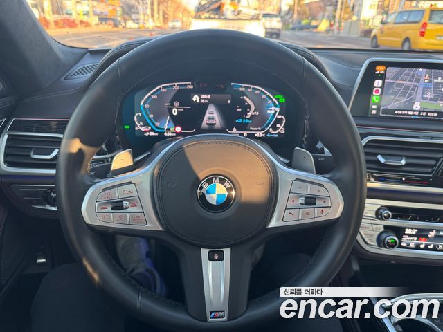 BMW 7 Series (G11) 745e iPerformance M Sport 2021 — фото 5