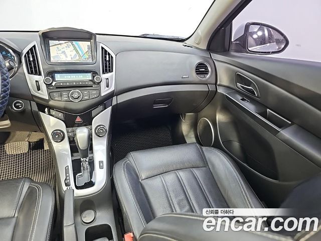 Chevrolet Cruze 1.8 LTZ+ 2014 — фото 10