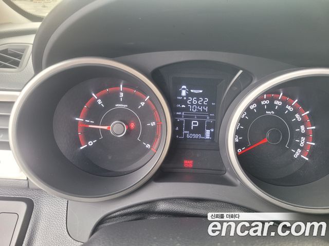 KG Mobility (SsangYong) Tivoli Armor Diesel TX 2WD 2018 — фото 20