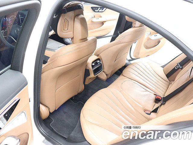 Mercedes-Benz E-Class (W214) E300 4MATIC Exclusive 2025 — фото 10