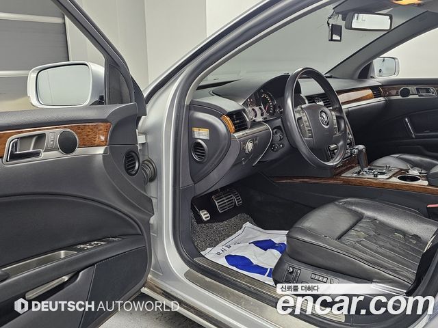 Volkswagen Phaeton V6 3.0 TDI VW611 2013 — фото 15