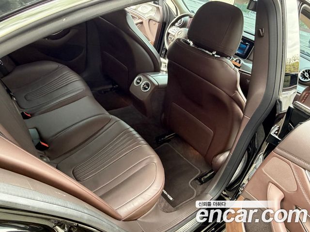 Mercedes-Benz CLS-Class (C257) CLS300d AMG Line 2020 — фото 10