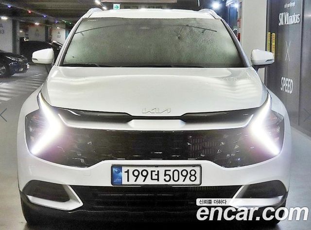 Kia Sportage (V) Gasoline 1.6 Turbo 2WD Prestige 2022 — фото 2