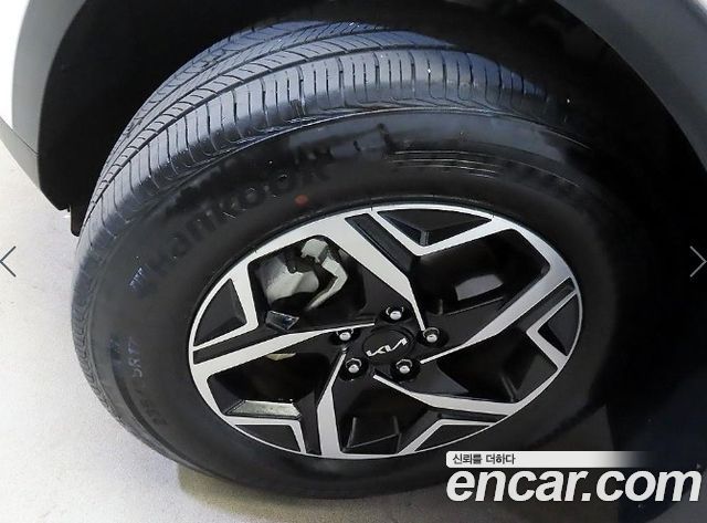 Kia Sportage (V) Gasoline 1.6 Turbo 2WD Prestige 2022 — фото 24