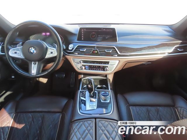 BMW 7 Series (G11) 730Ld xDrive M Sport 2020 — фото 9