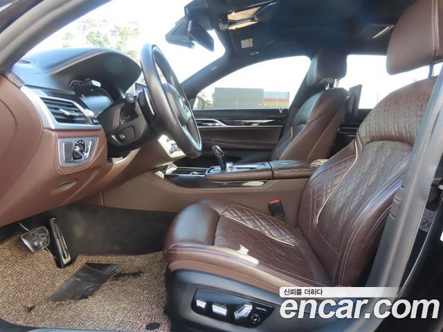 BMW 7 Series (G11) 730Ld xDrive M Sport 2020 — фото 20