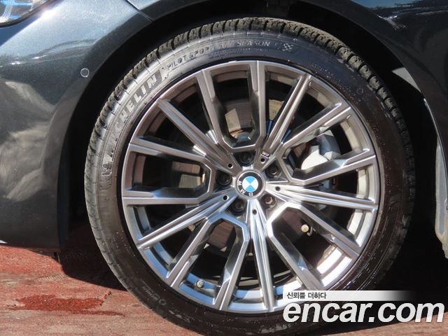 BMW 7 Series (G11) 730Ld xDrive M Sport 2020 — фото 24