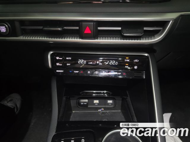 Kia K5 (III) 2.0 Prestige 2023 — фото 9