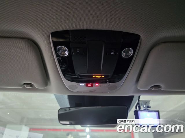 Kia K5 (III) 2.0 Prestige 2023 — фото 19