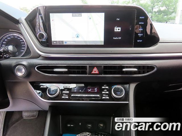Hyundai Sonata (DN8) 2.0 Premium Plus 2023 — фото 17