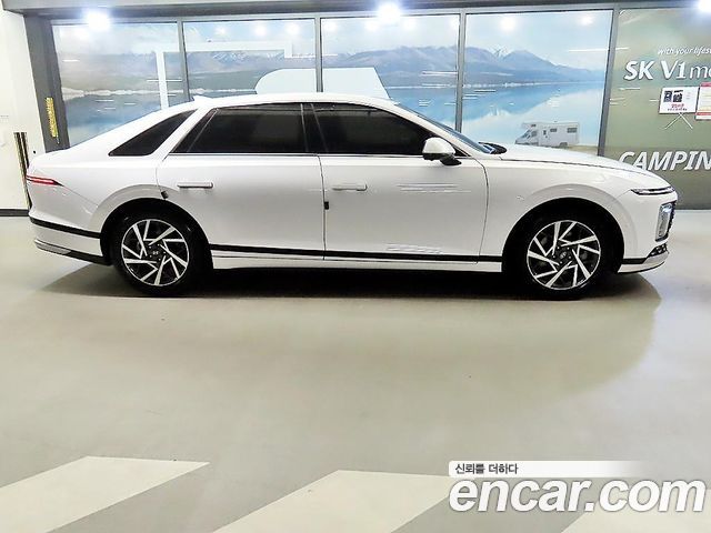 Hyundai Grandeur (GN7) 2,5 Gasoline 2WD Premium 2023 — фото 3