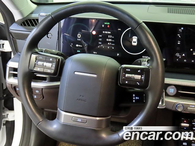 Hyundai Grandeur (GN7) 2,5 Gasoline 2WD Premium 2023 — фото 8
