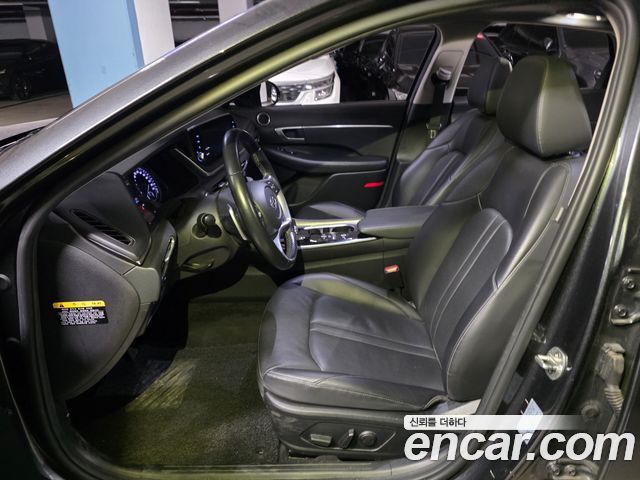 Hyundai Sonata Hybrid (DN8) Premium Family 2020 — фото 8