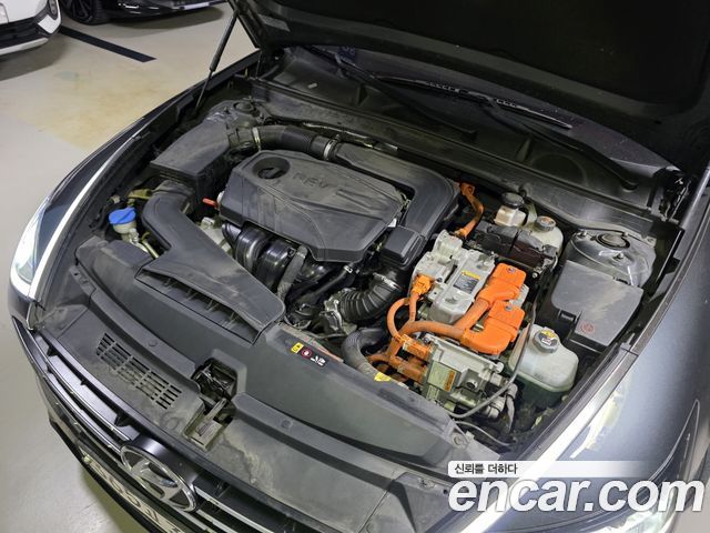 Hyundai Sonata Hybrid (DN8) Premium Family 2020 — фото 24