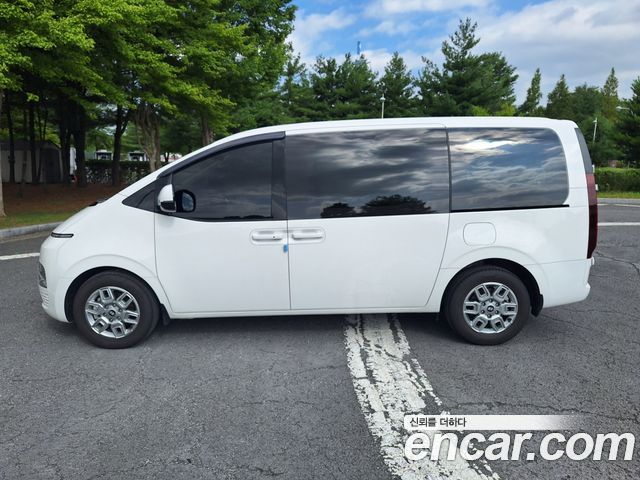 Hyundai Staria HEV 1.6 Cargo 3-Seater Modern 2025 — фото 3