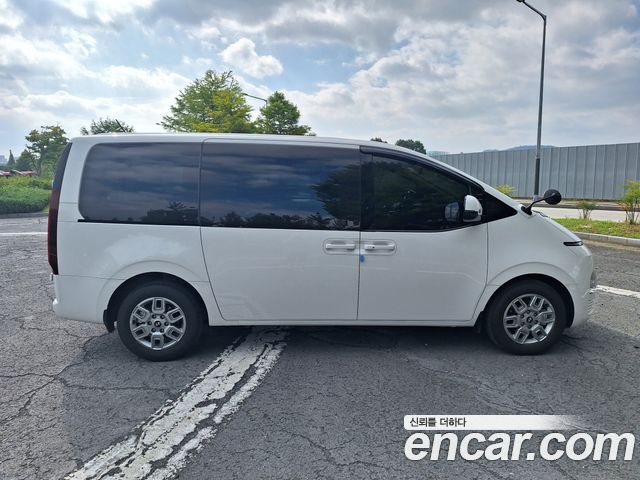 Hyundai Staria HEV 1.6 Cargo 3-Seater Modern 2025 — фото 7