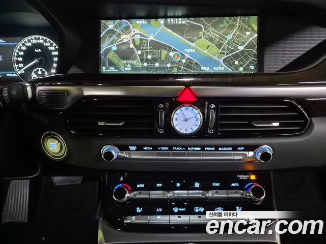 Genesis EQ900 3.8 GDI AWD Premium Luxury 2016 — фото 16