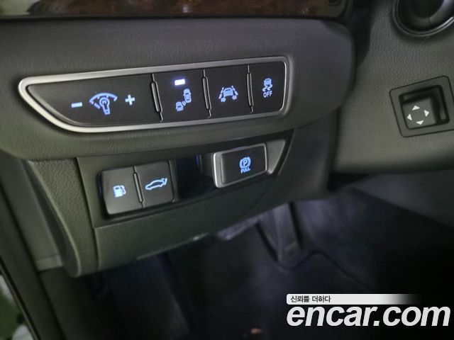 Genesis EQ900 3.8 GDI AWD Premium Luxury 2016 — фото 19
