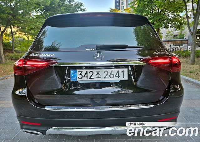 Mercedes-Benz GLE-Class (W167) GLE300d 4MATIC 2024 — фото 5