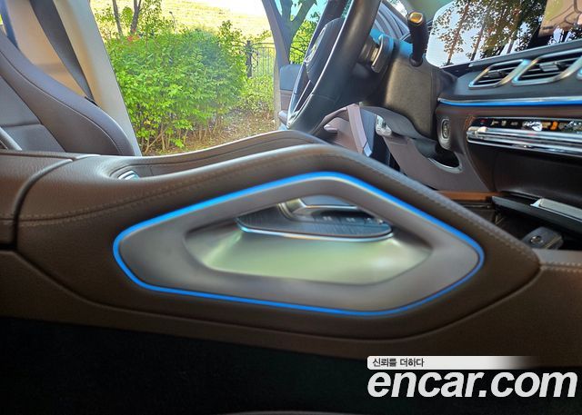 Mercedes-Benz GLE-Class (W167) GLE300d 4MATIC 2024 — фото 19
