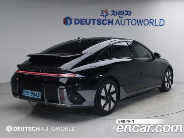Hyundai Ioniq 6 Long Range Exclusive + 2023 — фото 5