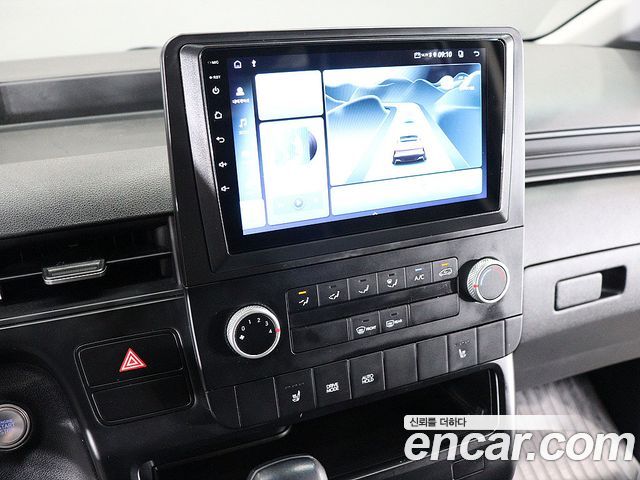 Hyundai Staria Cargo 3-Seater Modern 2022 — фото 8