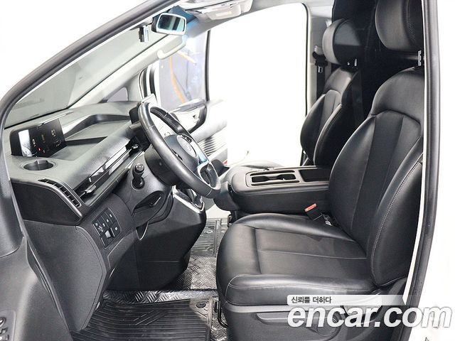 Hyundai Staria Cargo 3-Seater Modern 2022 — фото 19