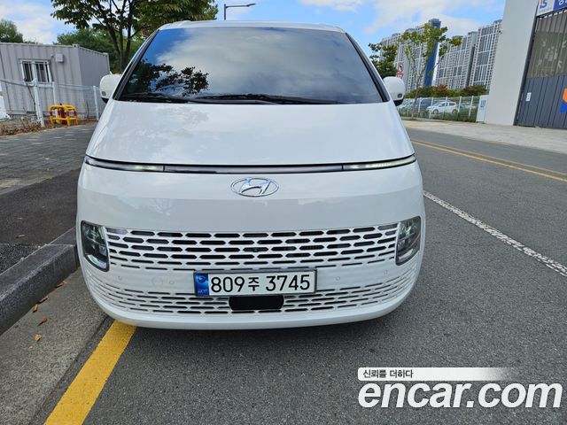 Hyundai Staria Cargo 5-Seater Modern 2023 — фото 3