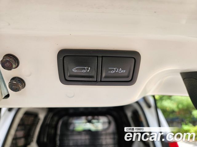 Hyundai Staria Cargo 5-Seater Modern 2023 — фото 20