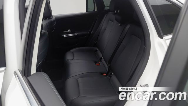 Mercedes-Benz GLA-Class (H247) GLA220 2021 — фото 9