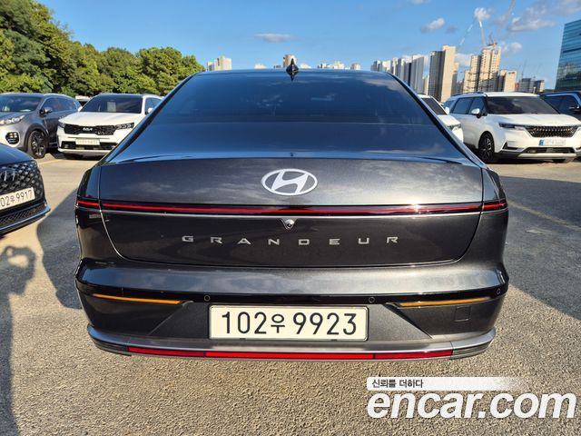 Hyundai Grandeur (GN7) 2,5 Gasoline 2WD Premium 2023 — фото 5