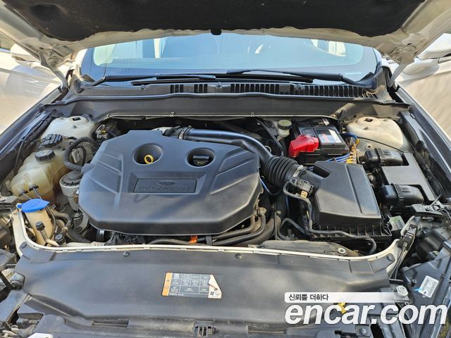 Ford Fusion 2.0 Titanium Ecobost 2nd 2013 — фото 19