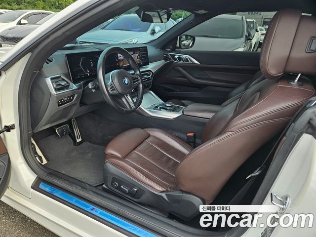 BMW 4 Series (G22) 420i M Sport Convertible 2024 — фото 10