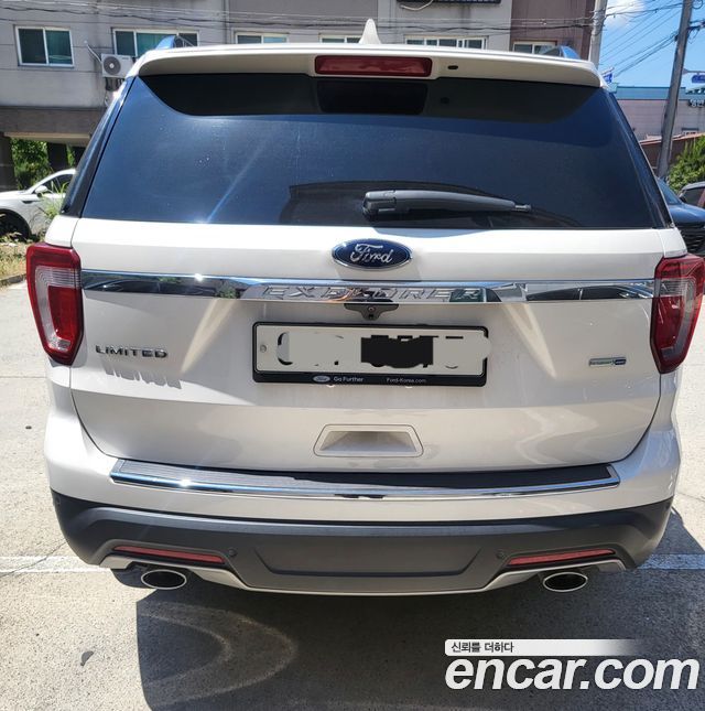 Ford Explorer 2.3 Limited 4WD 5th 2018 — фото 3