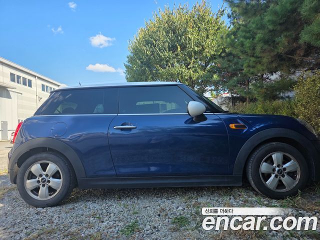 MINI Cooper Standard Third Generation 2015 — фото 6